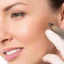Dermaplaning