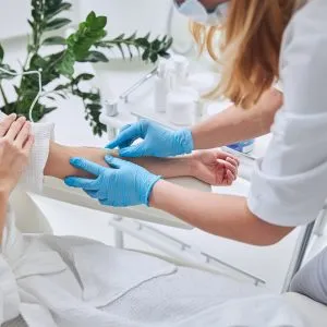 IV infusion In Wellness Clinic at skinlabbeautyclinic.com Hornchurch UK